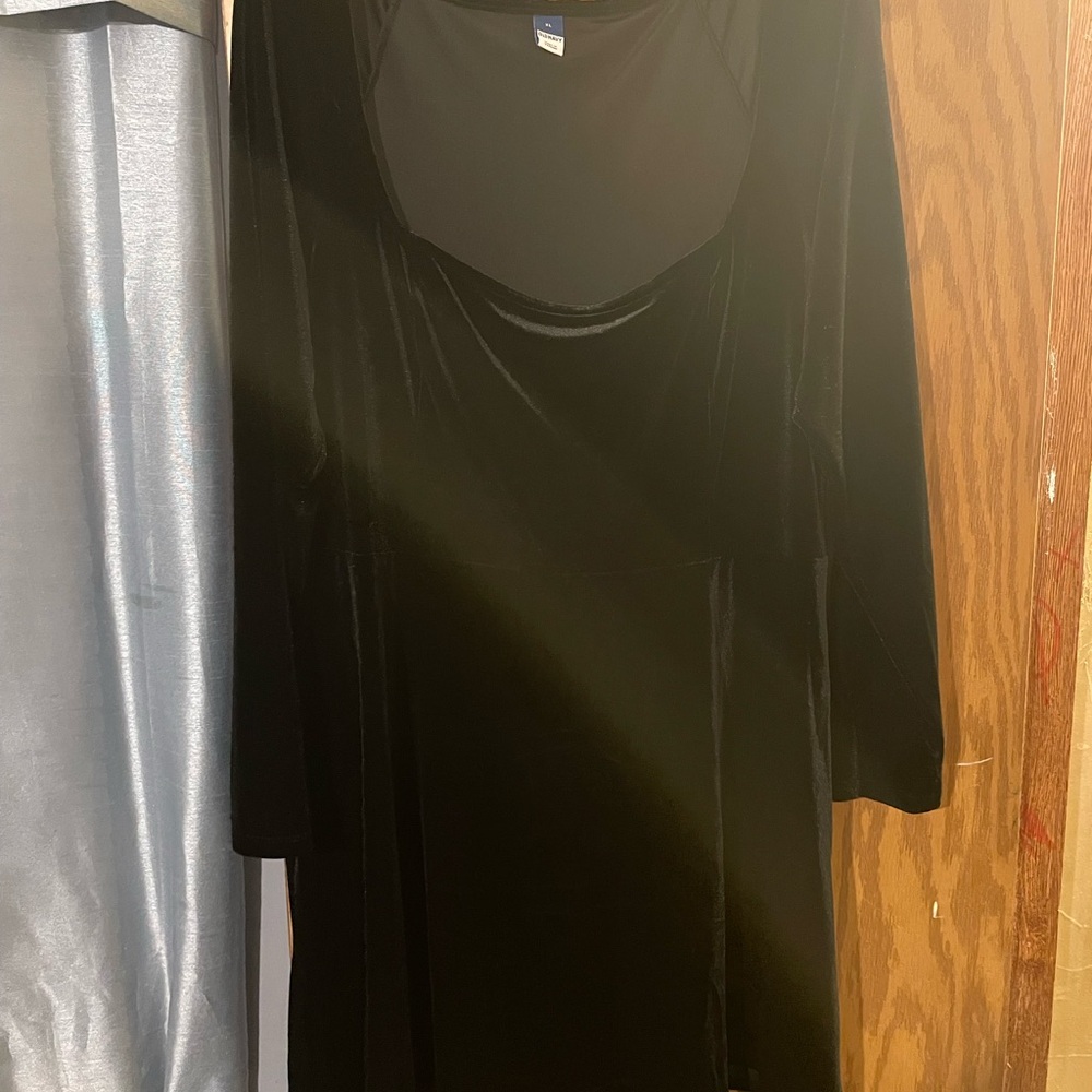 Old Navy Black Velvet Dress
